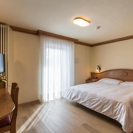Hotel Colfosco San Martino Di Castrozza Eksteriør bilde