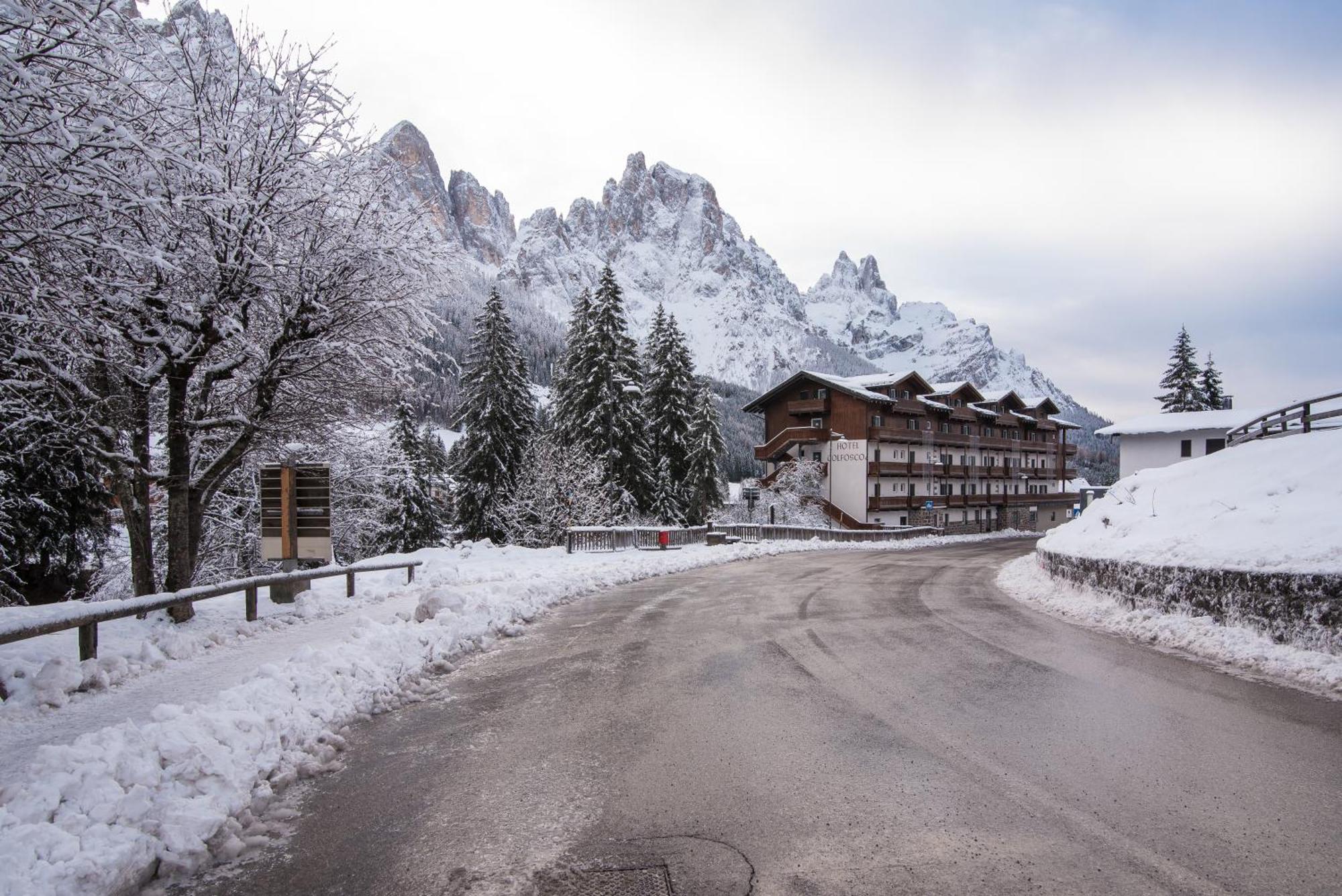 Hotel Colfosco San Martino Di Castrozza Eksteriør bilde