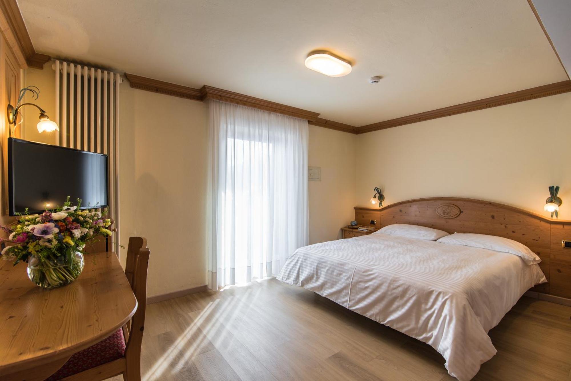 Hotel Colfosco San Martino Di Castrozza Eksteriør bilde