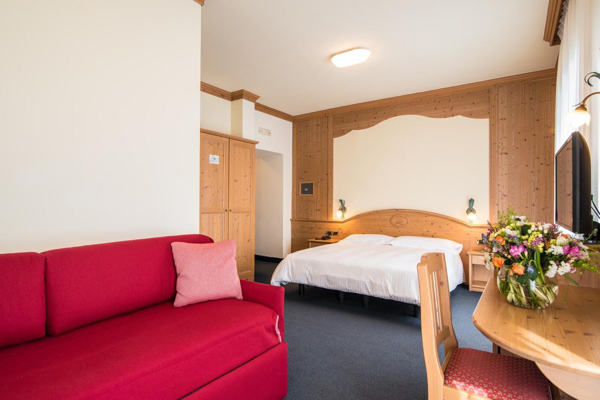 Hotel Colfosco San Martino Di Castrozza Eksteriør bilde