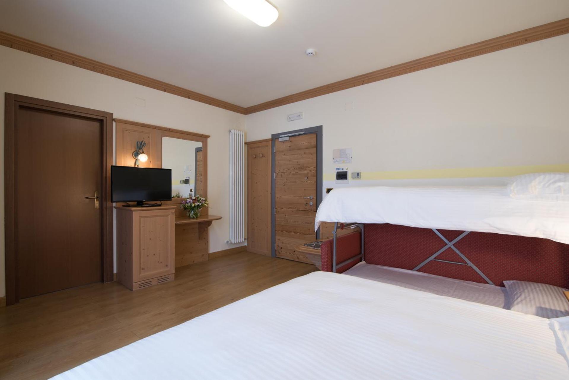Hotel Colfosco San Martino Di Castrozza Eksteriør bilde